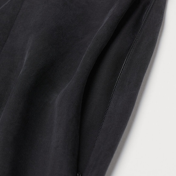 H&M Midi Skirt - Picture 6 of 9